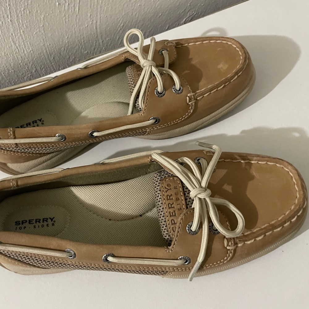 Sperry Women’s Leather Boat Shoes
